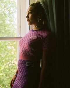 florence-pugh-at-a-photoshoot-june-2021-3.jpg