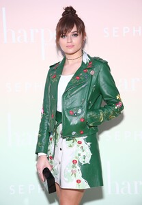 joey_king_attends_harpers_bazaar_party2.jpg