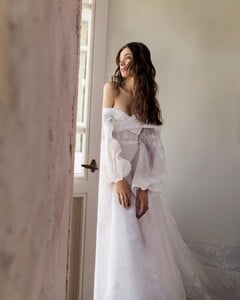 julievinobridal_202468887_4753830171301054_3949151935036670426_n.jpg