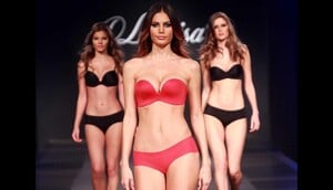 leonisa-fashion-show-peru.thumb.jpg.50c073ce13a7bf2c06984038c3e7699b.jpg