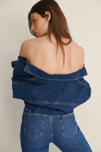 nakd_cropped_raw_hem_oversized_denim_jacket-1018-007576-0116_05b_r.jpg