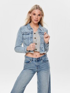 only-summer-jackets-womens-cropped-denim-jacket-light-blue-denim.jpg