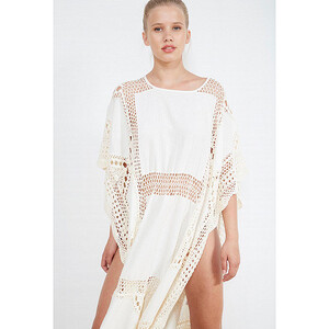paris-fashion-store-women-ecru-poncho-bovary-fashion-designer-clothes-paris.jpg