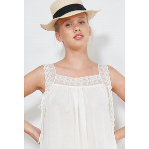 paris-fashion-store-women-ivory-top-heidi-fashion-designer-clothes-paris.jpg