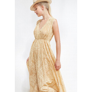 paris-fashion-store-women-natural-dress-joyce-fashion-designer-clothes-paris.jpg