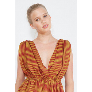 paris-fashion-store-women-red-stripe-top-chiquita-fashion-designer-clothes-paris.jpg