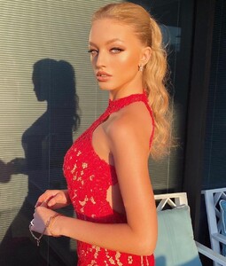 shani_yanay_makeup_199475433_496672988423567_7193587722166490507_n.jpg