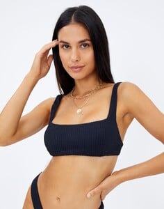 suzie-square-neck-sporty-bikini-top-black-front-ga49804tex.jpg