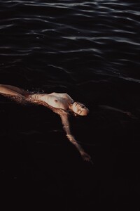 tumblr_0ca3ce988540470f1c2de18f884ee92e_b87331cc_1280.thumb.jpg.339488f20fdfd731f8a5146ad3dda152.jpg