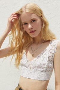 urban-outfitters-uo-alisa-eyelet-cropped-top-white-womens-going-out-tops_1.jpg
