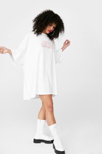 white-no-fear-relaxed-graphic-t-shirt-dress.jpeg