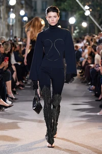 00006-Alaia-Spring-22-credit-brand.thumb.webp.cb7bcdf33681ed31cd46c4ce587f2ccc.webp