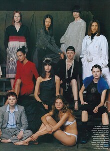 100_Meisel_US_Vogue_April_1998_04.thumb.jpg.e513d80cf602669f8aa00d3318e8b069.jpg