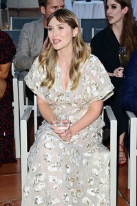       Liz220721BZNimage26.jpg