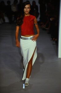 1055083637_AMANDA-WAKELEY-SPRING-2000(6).thumb.jpg.ca0d92f1e7f80617ac2858953baf5982.jpg