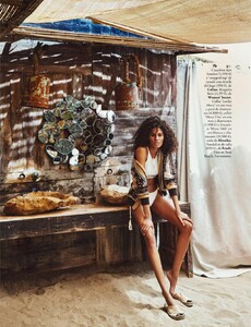 Elle Espana 07.2021-page-009.jpg