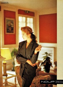 1158158288_ElleJapon1988-2-5(8).thumb.jpg.88f99f4b98b988d8bd51baa83f565a4d.jpg