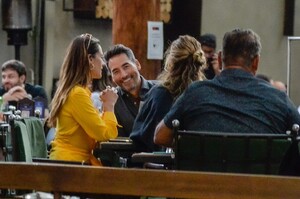       ale150721BZNimage145.jpg