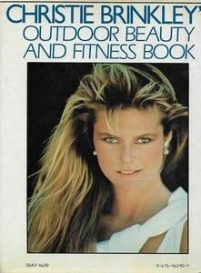 1250340426_Vintage-Book-Sports-Illustrated-Model-Christie-Brinkley-Stunning-_57(5).thumb.jpg.acfef5af89e9236777fb09aa4b0bd9c5.jpg