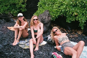 Heather Marks on Instagram_ _Hawaii on --__CRPnB_2Bwv1_0(JPG).jpg