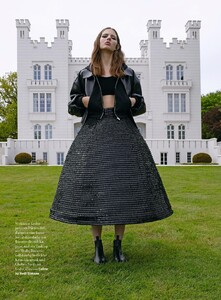 Harper’s Bazaar (08_2021)-page-001.jpg