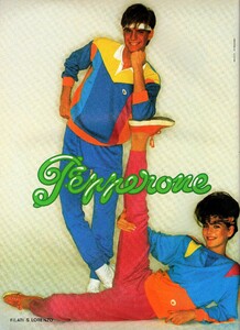 1530905779_LeiItalia1983-2(16).thumb.jpg.1a7e0e8ae6b388602e7cb5e507d7e861.jpg