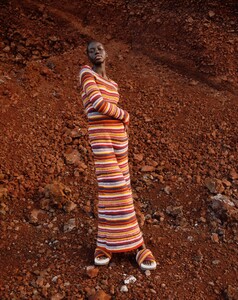Vogue UK August 2021 171.jpg