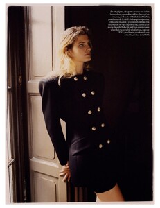 Vogue Espana 08.2021-page-011.jpg