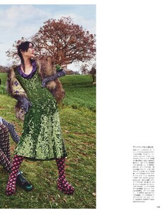 2021-07-01 Vogue Japan_page-0007.jpg