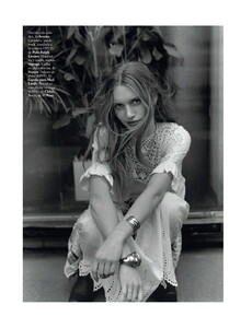 Elle Espana 07.2021-page-007.jpg