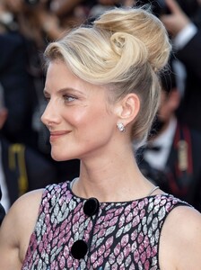       mel180721BZNimage106.jpg