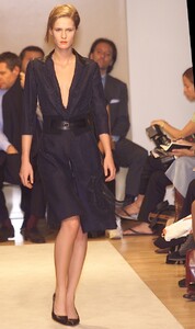 lisa s01trussardi1911--1b.jpg