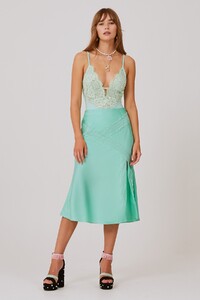 20191003_evangeline_bodysuit_336_mint_20191002_evangeline_skirt_336_mint_sh_9200_1.jpg