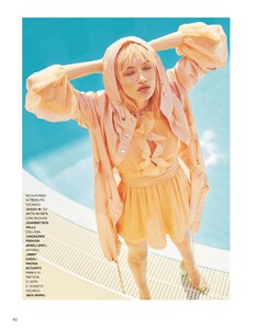 2021-07-22_Grazia_it-page-007.jpg