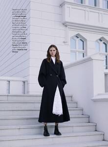 Harper’s Bazaar (08_2021)-page-010.jpg