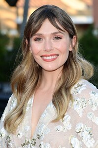       Liz220721BZNimage1.jpg
