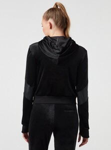 BLJ05700_INTERPOL_CROPPED_HOODY_BLACK_001_4 (1).jpg