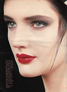 26-MADAMEFIGAROFR14dec85-m.SaffronAldridge-ph.PierreBerdoy.thumb.jpg.3952b391eae0887486a6639cd1e2f4f6.jpg