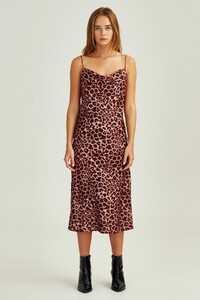 40190526_3_leopard_dress_633_peach_leopard_sh_0177.jpg