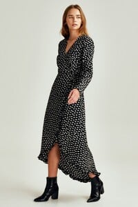 40190531_4_kaleidoscope_wrap_dress_010_black_w_ivory_floral_sh_3378.jpg