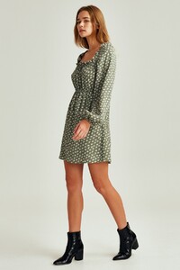 40190570_4_kaleidoscope_ls_dress_330_sage_w_ivory_floral_sh_3250.jpg
