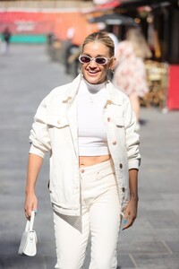       rob230721BZNimage104.jpg
