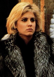 434723276_HarpersQueen19871-1(8).thumb.jpg.2875741d1f219bc2862a74d920892419.jpg