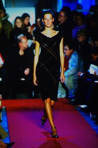 446388195_HUGO-BOSS-FALL-2000(2).thumb.jpg.ff4cdde775f63646a414c20116394017.jpg