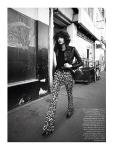 Vogue Paris No. 1019 - Août 2021-page-008.jpg