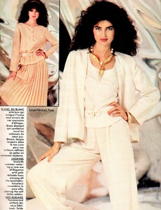 638686809_Elegance1982PreciousIvoriesRicoPuhlmann(2).thumb.jpg.2d67e1ddd2f79fe31de190c39cedc16e.jpg