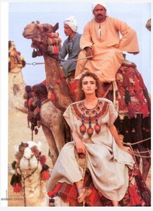 739149114_AdrianaStasnyMagaliBazaarITEgyptAmynNasser(8).thumb.JPG.bef5182144594a9ef6288ea6e7c77ce4.JPG