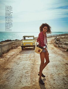 Elle Espana 07.2021-page-010.jpg