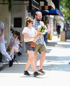       liz160721BZNimage111.jpg