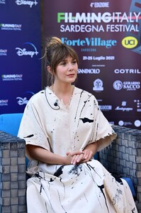       Liz220721BZNimage119.jpg